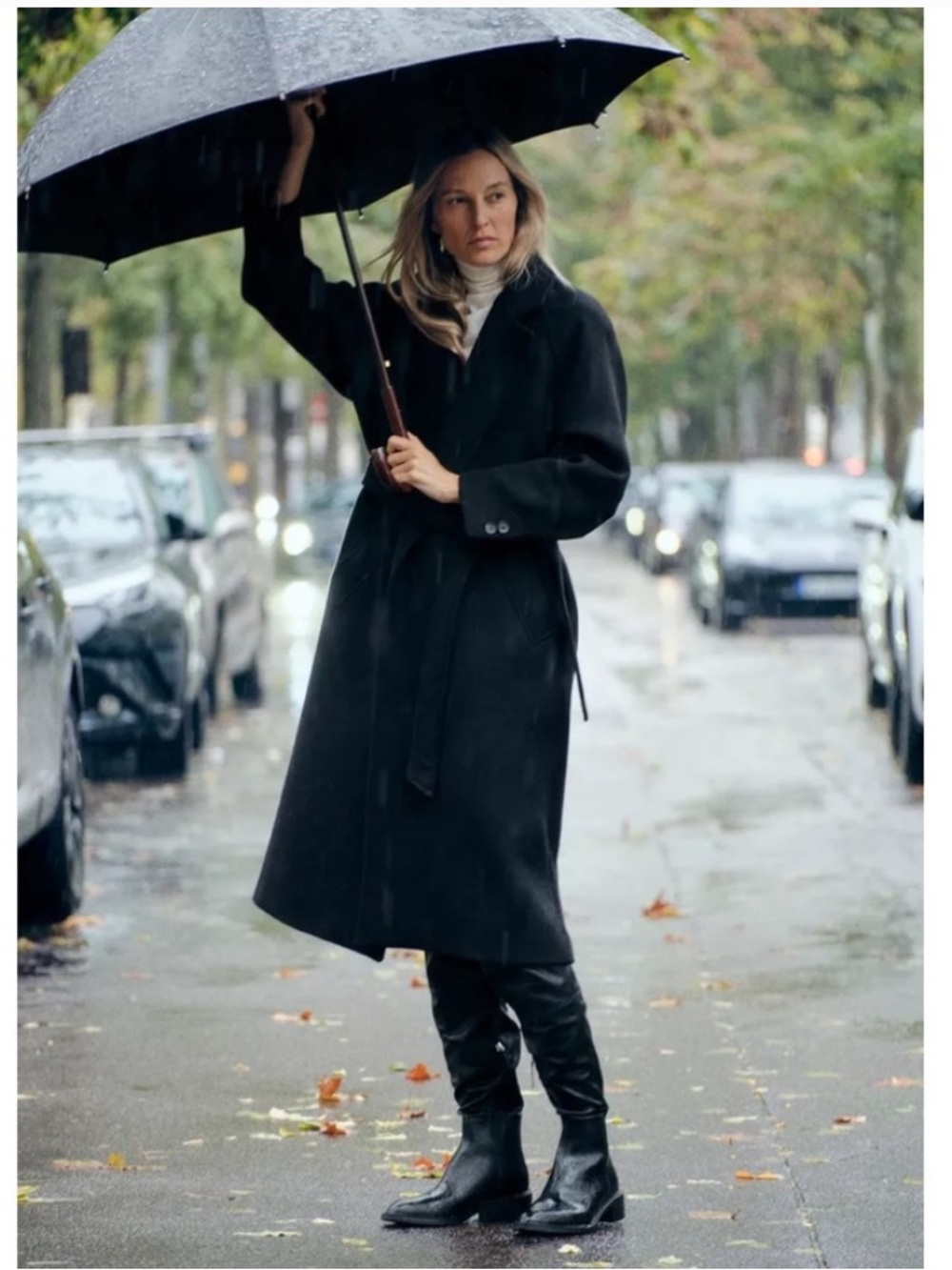 NEW  ZARA TALL  BLOGGER FAV BOOTS SIZE USA 7.5 /EUR 38